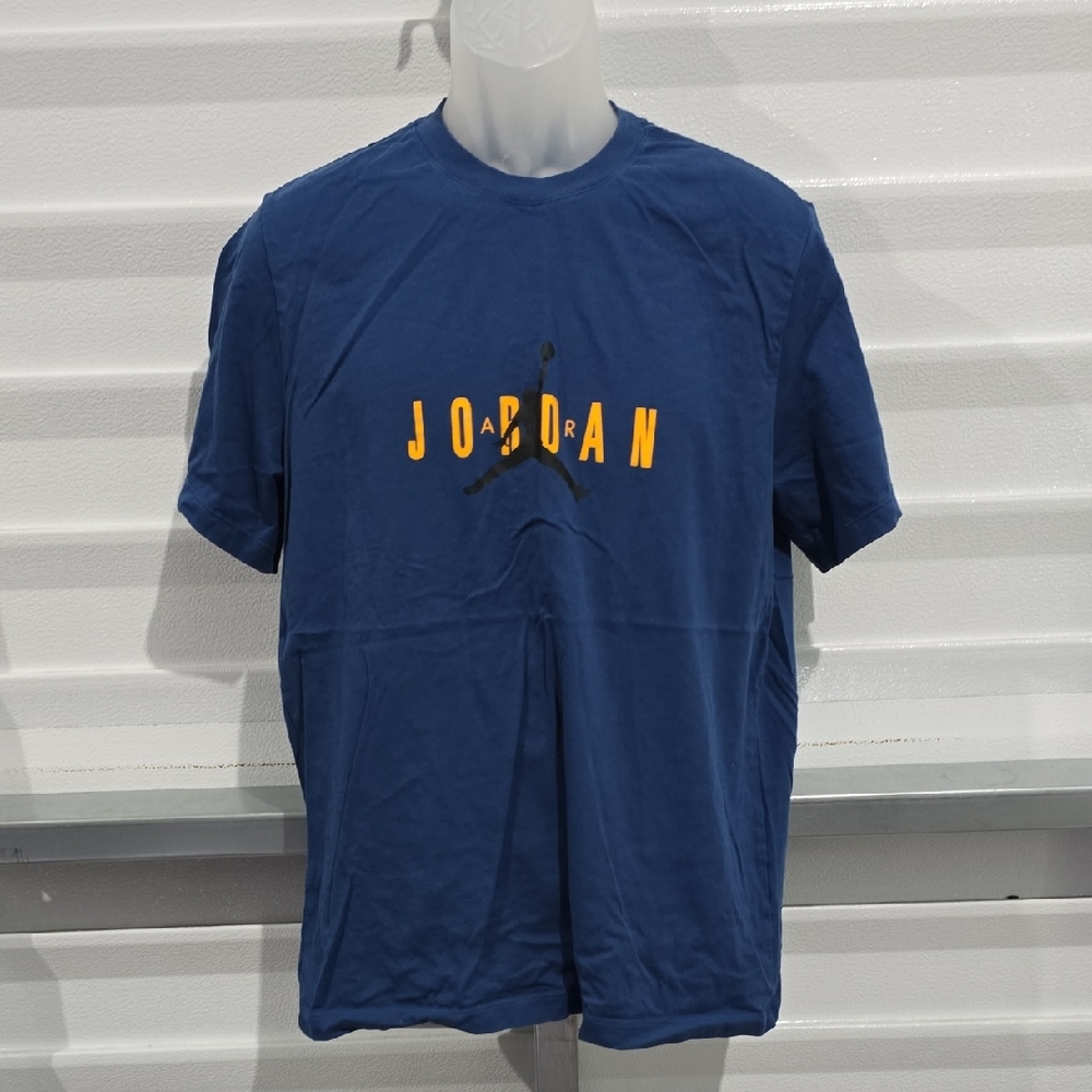 Jordan Blue Short Sleeve Tee with Crew Neck Size Large